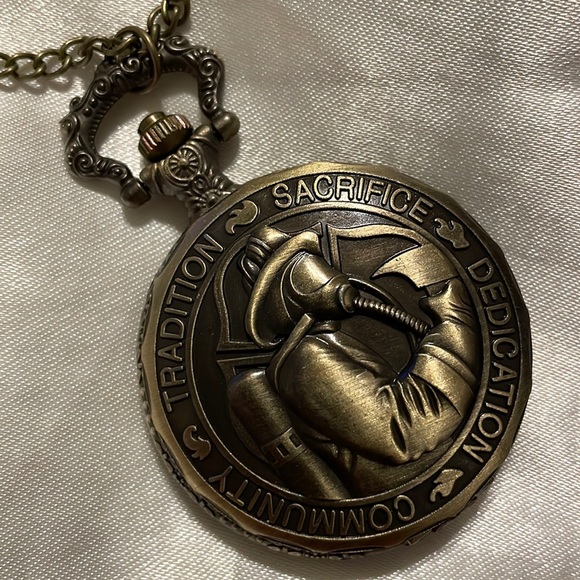 Firefighter St Florian Pocket Watch w/Chain 🧯🚒 - Picture 1 of 10